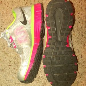 Nike dual fusion Sz 8